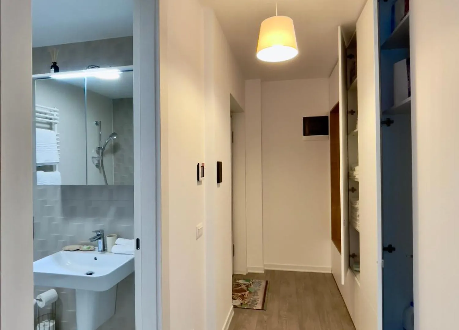 Northern Sky Residence - Cloud 9 Бухарест Апартаменты